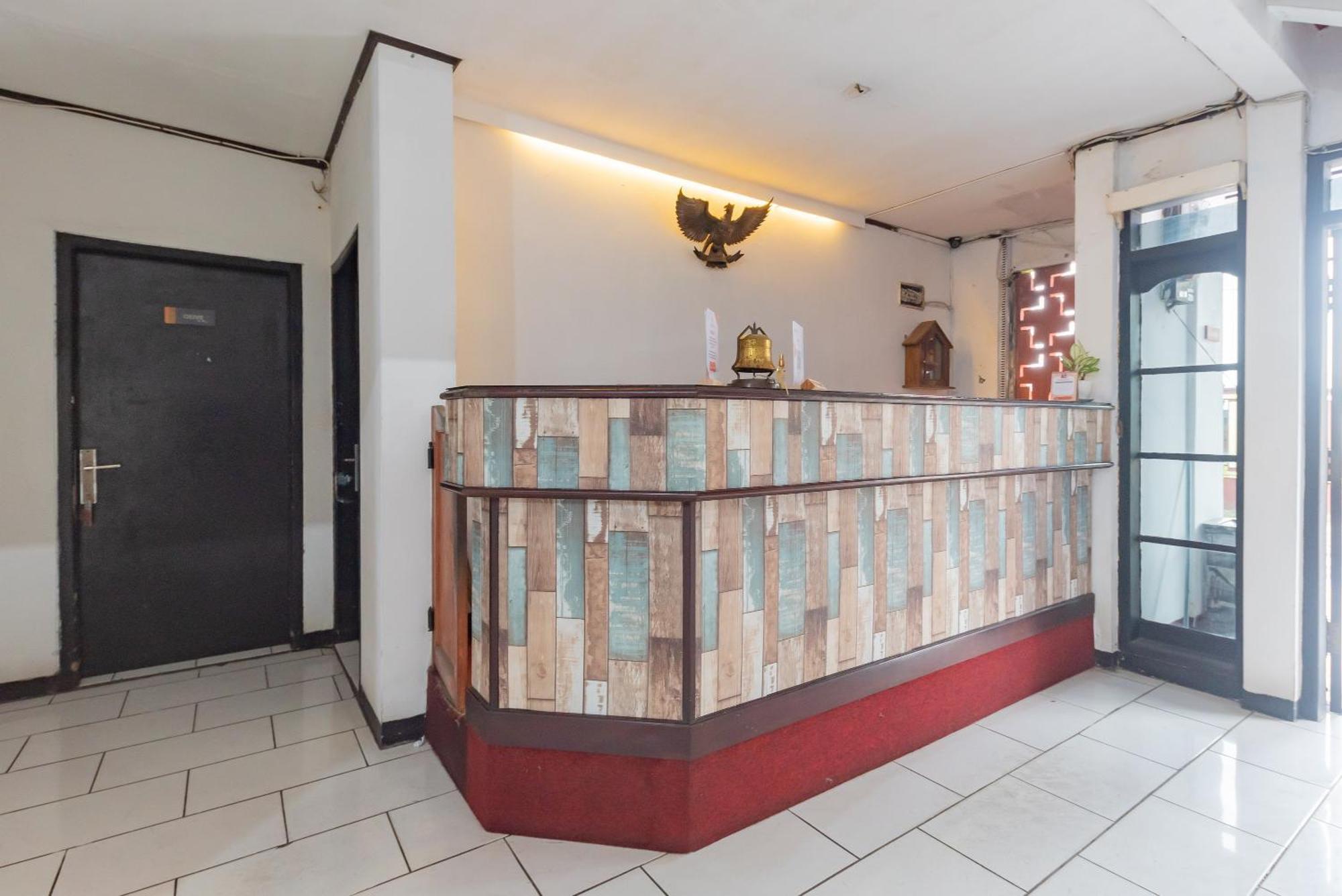 Reddoorz Near Taman Kota Lapang Merdeka Sukabumi Esterno foto